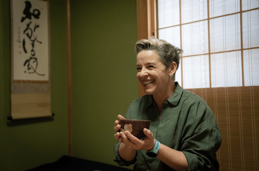 Kyoto: Tea Ceremony Experience in a Small Tea Room - What happens during the one-hour session