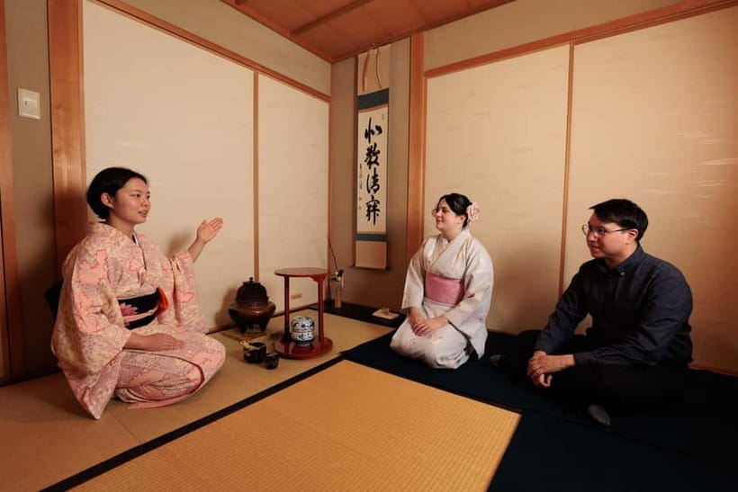 Kyoto: Tea Ceremony Experience - Watching the ceremony in real time