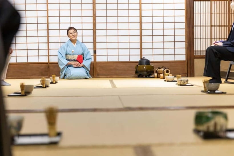 Kyoto: Tea Ceremony in 100-year-old Kyo-Machiya Townhouse - Wearing the kimono around Kyoto