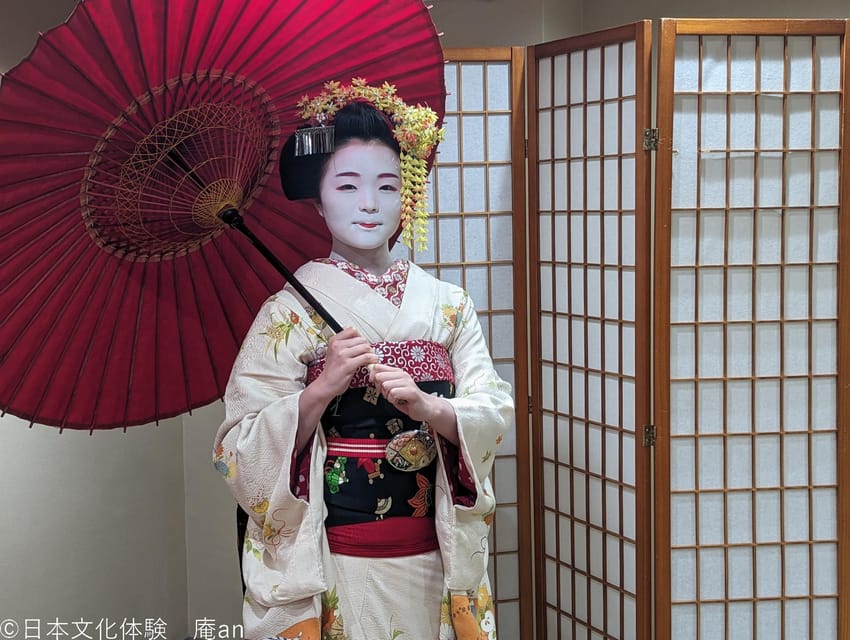 Kyoto: Tea Ceremony with Maiko Premium - Making matcha with two Japanese sweets
