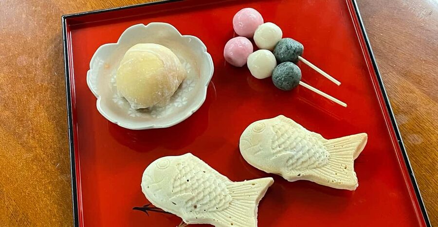 Kyoto: Wagashi (Japanese sweets) Cooking near Fushimiinari - Preparing three sweets by hand