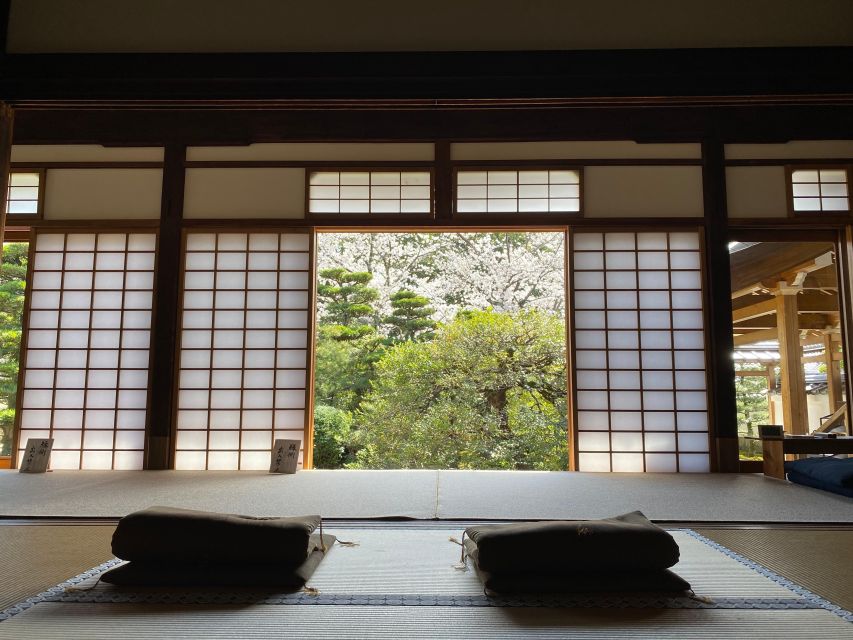 Kyoto: Zen Experience in a Hidden Temple - Two 20-minute sessions of zazen