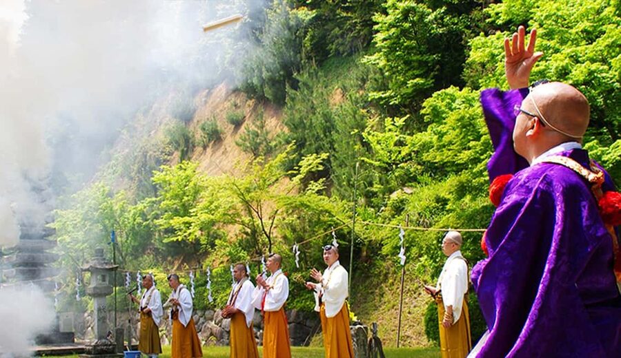 Kyushu Tour From Fukuoka: Itoshima Nature & Coastal Scenery - Shiraito Falls brings a cool start to the morning