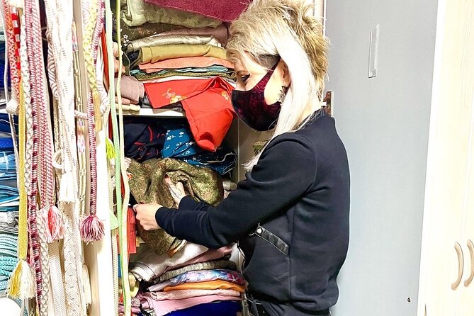 Let's make kimono !（Kimono is a gift for you - Learning the easy-to-wear method