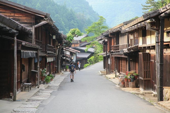 Magome & Tsumago Nakasendo Full-Day Private Trip with Government-Licensed Guide - What a private guide changes