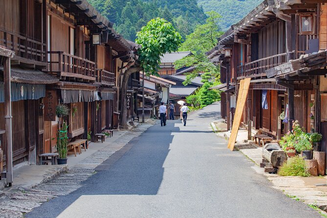 Magome & Tsumago Nakasendo Trail Day Hike with Government-Licensed Guide - Starting in Magome, a post town on the slope