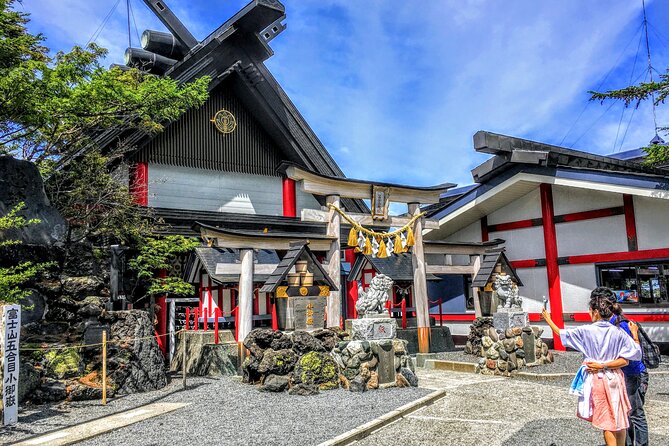 Mt Fuji and Hakone 1-Day Bus Tour Return by Bus - Fuji’s 5th Station: dramatic, brief, and weather dependent