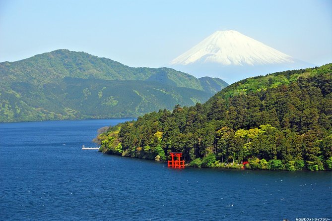 Mt. Fuji and Hakone Day Trip From Tokyo with Bullet Train Option - Mt. Fuji’s 5th Station and the first big view