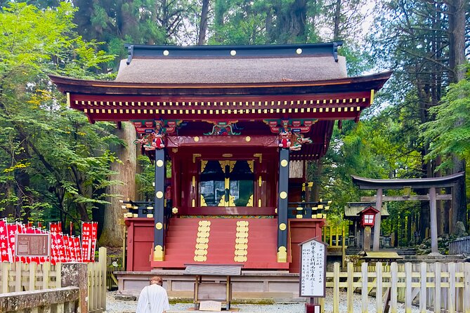 Mt. Fuji, Cherry Blossom & Shiba Sakura Pvt. Day Tour - Kitaguchi Hongu Fuji Sengen Shrine beneath old trees