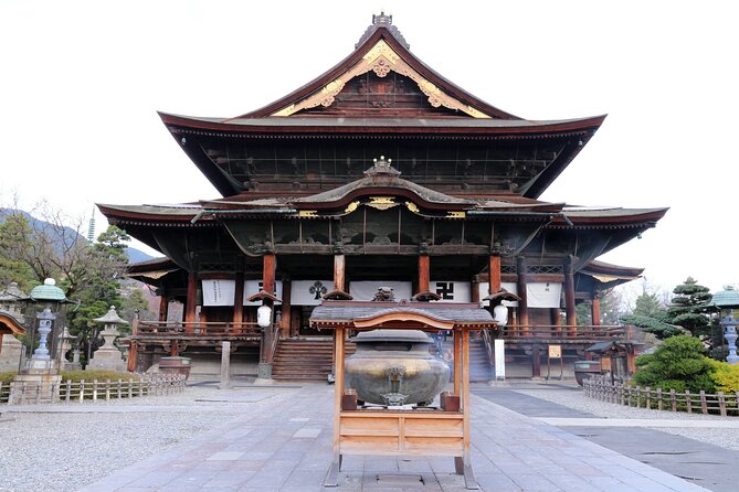 Nagano All Must-Sees 4hr Private Tour with Licensed Guide - Timing, transport, and how to plan the four hours