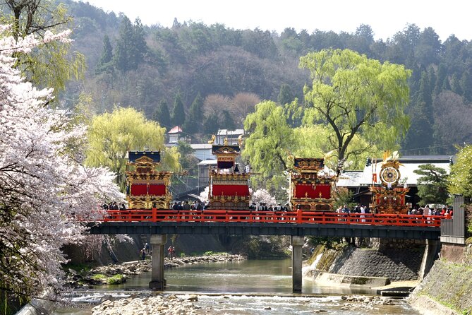 Nagoya: 2026 Hida Takayama Shirakawa-go Light-up Winter Tour - Price, group size, and comfort
