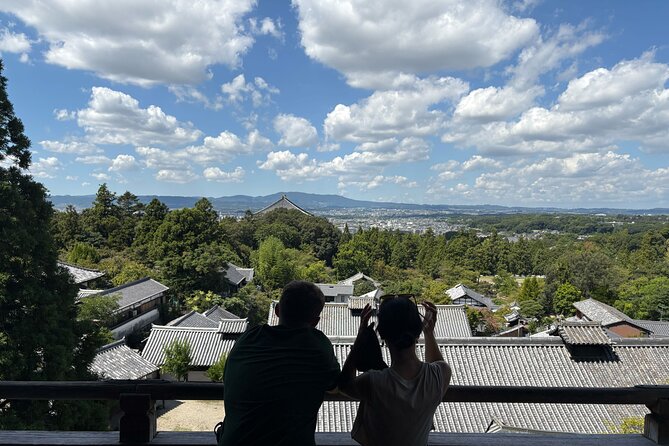 Nara Highlight Walking Tour with Furoshiki Experience with Lunch - Why this half-day Nara tour works well