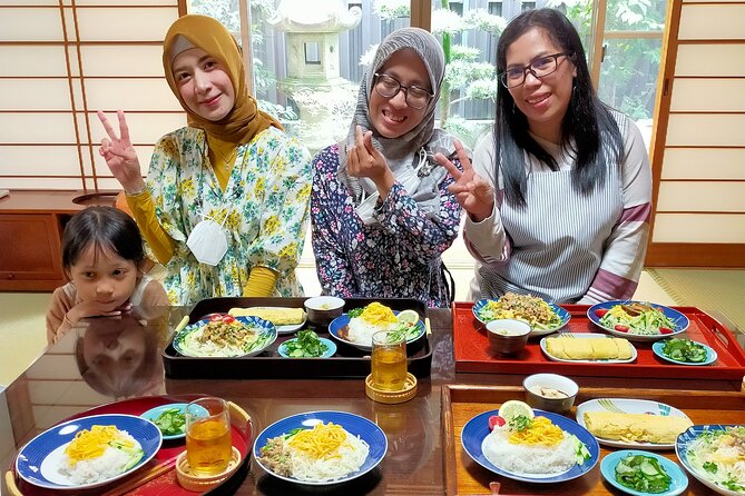 Near Fushimiinari: Kyoto Home Cooking Class & Supermarket tour - A 30-minute supermarket lesson that earns its place