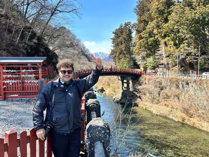 Nikko: Kegon Falls, Lake Chuzenji & Toshogu Temple - Toshogu Shrine, where every carving has a job
