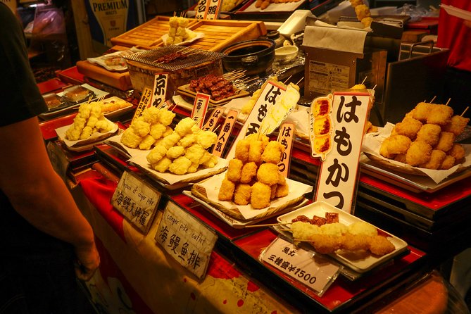 Nishiki Market Brunch Walking Tour (7 Tastings + Brunch) - Nishiki Tenmangu before the food begins