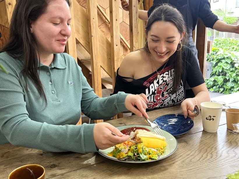 NO DIET CLUB - Unique local food tour in Tokyo ! - Why Sangenjaya works so well for a food walk