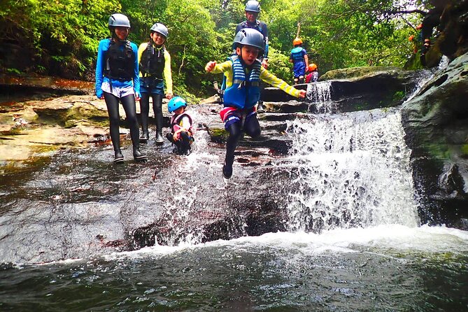 Okinawa Iriomote Mangrove SUP or Canoe and Splash Canyoning Tour - The midday pause and change of pace