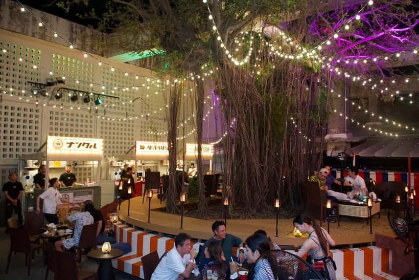 Okinawa:Sky BAR TOPTREE Nightclub Entry Ticket+Drink & VIP - Who will get the most from TOP TREE?