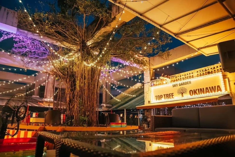 Okinawa:Sky BAR TOPTREE Nightclub Entry Ticket+Drink & VIP - Choosing between the 1,000-yen and 2,000-yen options