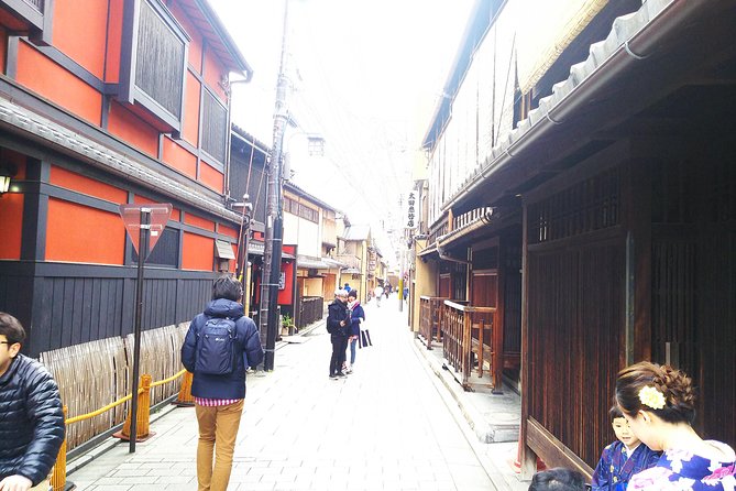 One-Day Walking Tour : Enjoy Kyoto to the fullest! - What the $131.14 price really buys