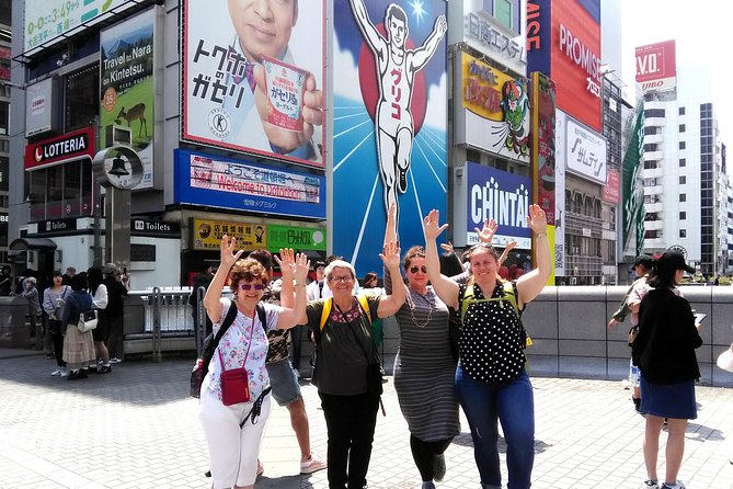 Osaka 4hr Private Tour with Government-Licensed Guide - Kuromon Market and Doguyasuji: two useful food stops
