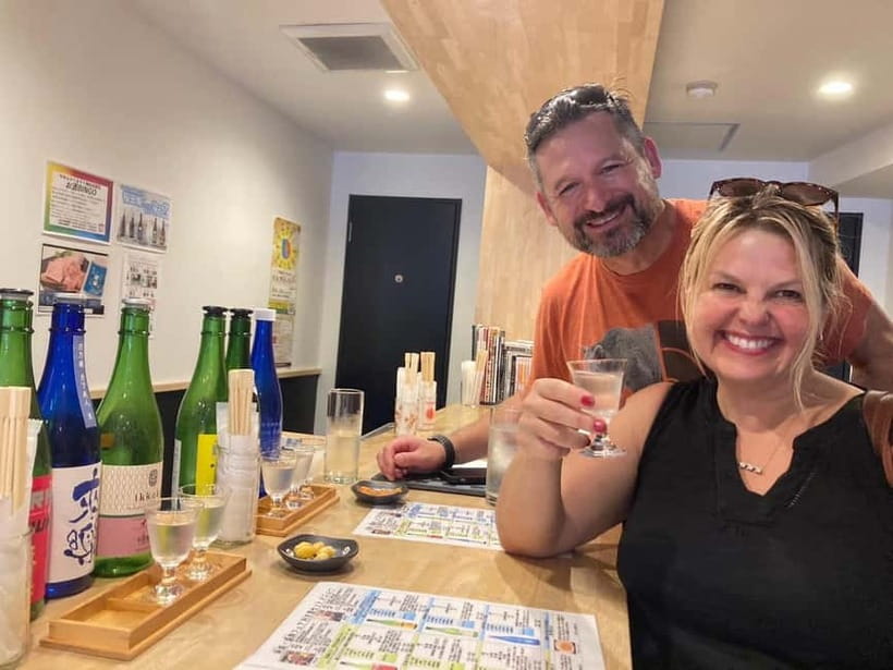 Osaka Bar Hopping | Explore Hidden Bars & Izakayas in Namba - First stop: 30 minutes for beer, cocktails, or whisky