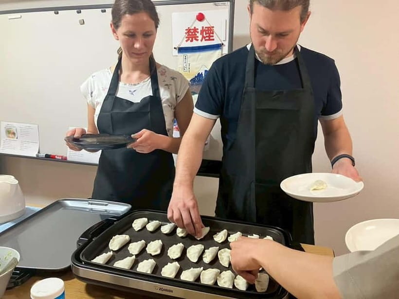Osaka: Cooking Class Ramen & Gyoza Course in Nanba - The 30-minute arrival and preparation period