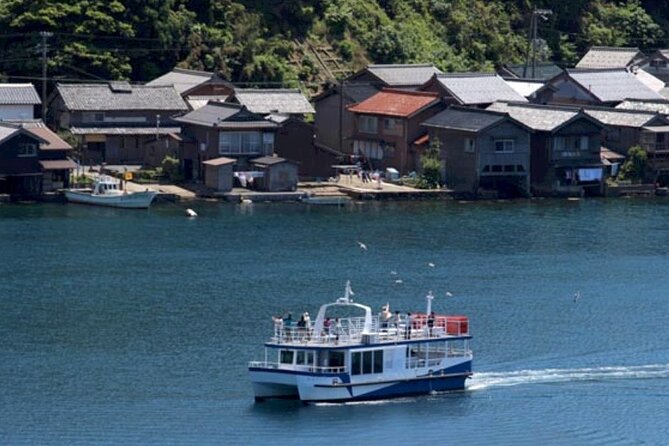 Osaka Day Tour: Amanohashidate & Ine Bay - Lunch choices and what to expect