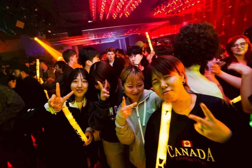 Osaka Dotonbori:GIRAFFE Nightclub Ticket with Drink/VIP Plan - GIRAFFE JAPAN in the heart of Dotonbori