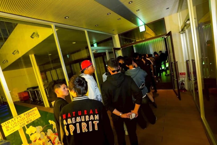 Osaka Dotonbori:GIRAFFE Nightclub Ticket with Drink/VIP Plan - Is the all-you-can-drink plan good value?