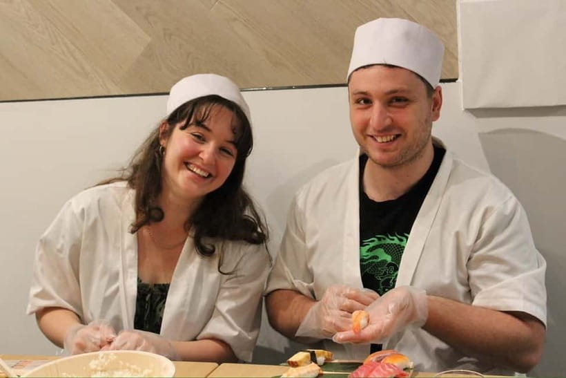 Osaka Dotonbori: Sushi Making Experience - What the $45 price really covers