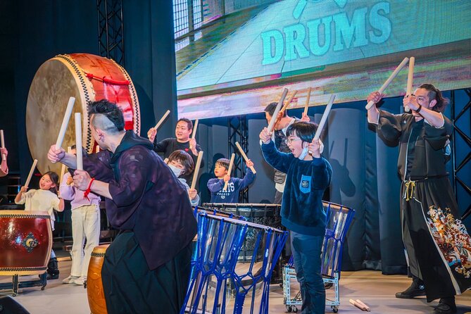 OSAKA:Feel the Power! Learn Taiko Drum from Professionals - Small-group energy and instructor style