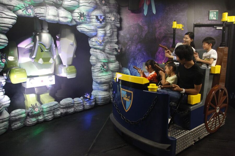 Osaka: LEGOLAND® Discovery Center Admission Ticket - Timing, food, and practical planning