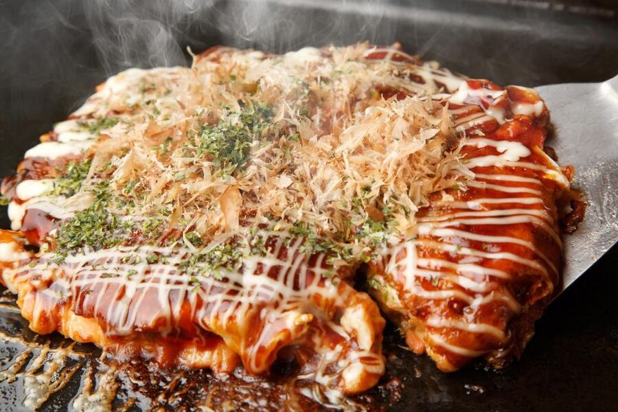 Osaka: Local Foodie Tour in Dotonbori and Shinsekai - Starting under Tsutenkaku Tower in Shinsekai