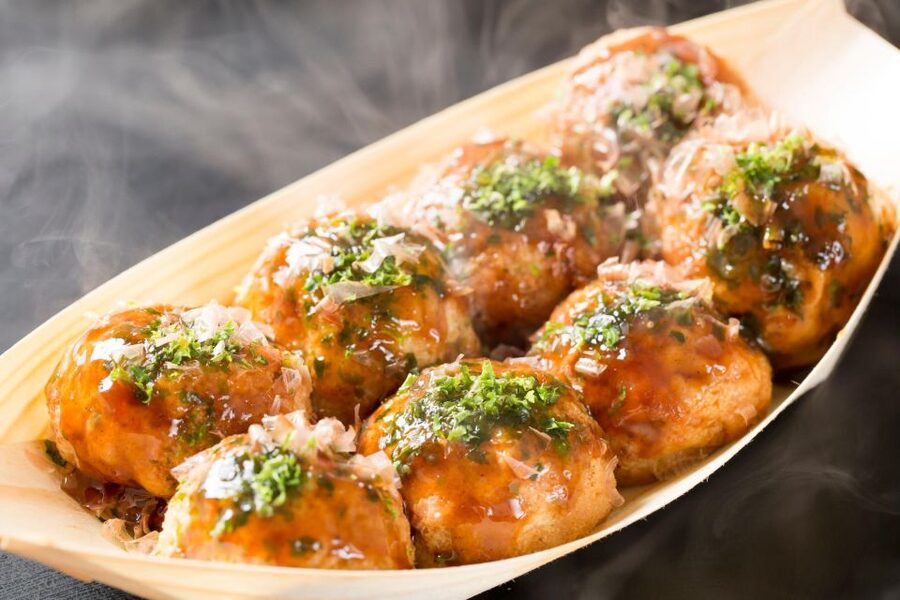 Osaka: Local Foodie Tour in Dotonbori and Shinsekai - Guides who add more than food facts