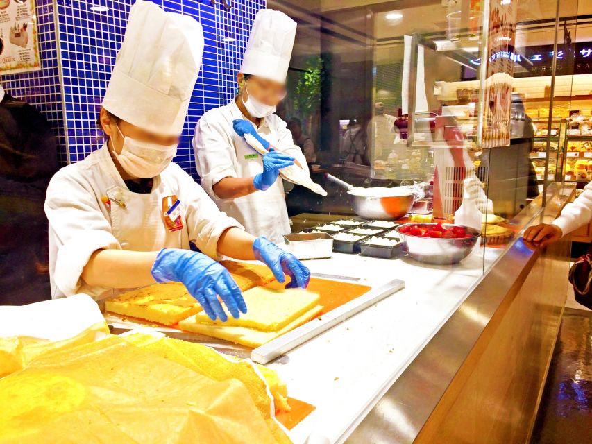 Osaka: Main Sights and Hidden Spots Guided Walking Tour - Abeno Harukas: a high view and a look at Osaka’s food economy