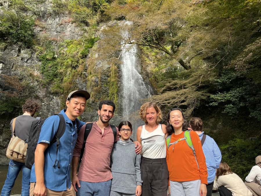 Osaka: Mino Forest Walk and Giant Waterfall with Local Lunch - A return walk that feels easier