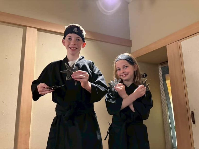 Osaka: Ninja Experience Cafe in Dotonbori - Changing into the costume