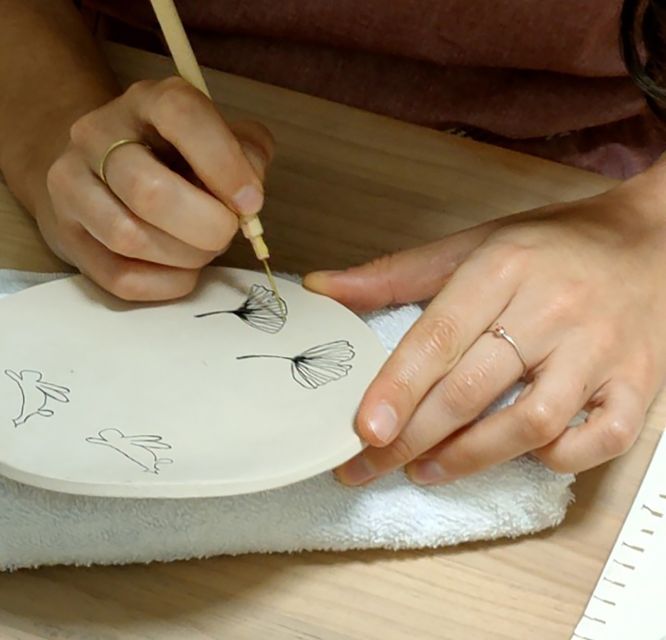 Osaka: Private Ceramic Painting Workshop - Why the private format matters