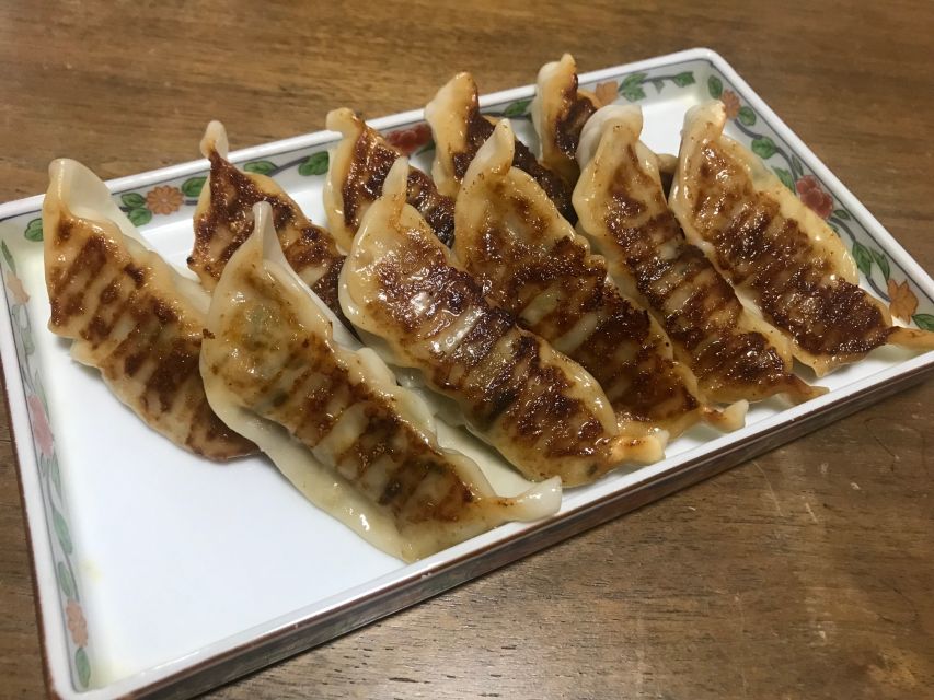 Osaka: Ramen and Gyoza Cooking Class in Dotonbori - A full meal at the end