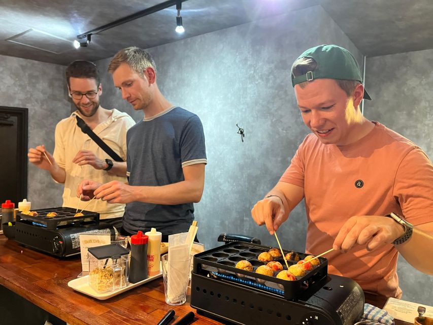 Osaka Sake Tasting with Takoyaki Cooking - Why takoyaki and sake make such a good Osaka lesson