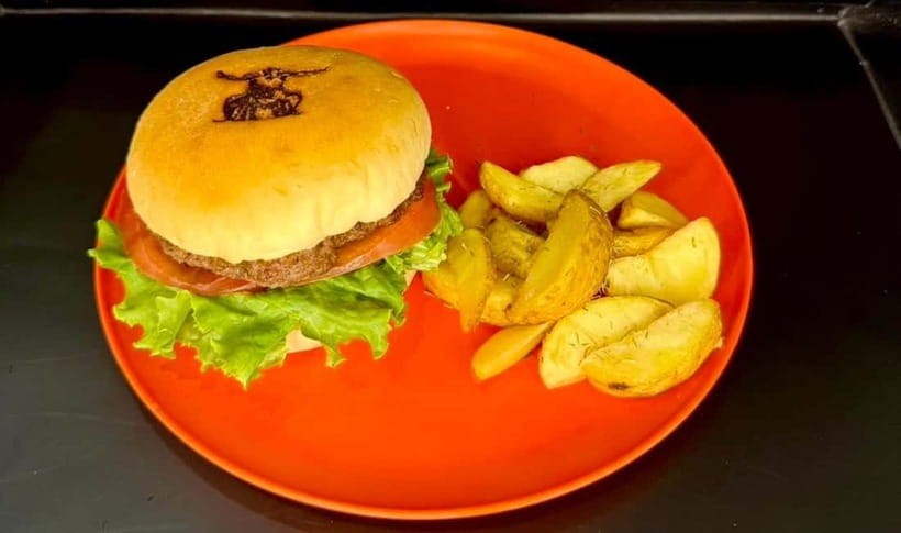 Osaka:SUMO BEATS SHOWCASE: Taiko Drum and Wagyu burger! - Sumo Meets a Nightclub in Umeda
