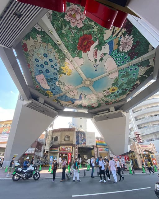 Osaka: Tsutenkaku Tower Entry Ticket - Arriving at the entrance in Naniwa Ward