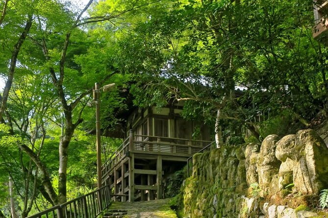 Otagi Nenbutsu Temple and Arashiyama Bamboo Forest Tour - The car ride from Kyoto Station saves real time
