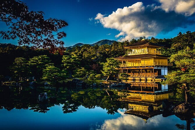 Otagi Nenbutsu Temple and Arashiyama Bamboo Forest Tour - A small group makes the guide more useful