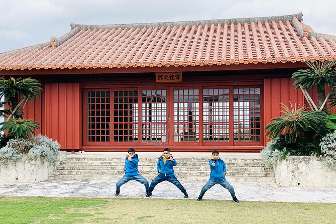 Port Pick-Up: Naha Private Tour Licensed Guide＆ Vehicle - Fukushu-en Garden and Nakamura Residence