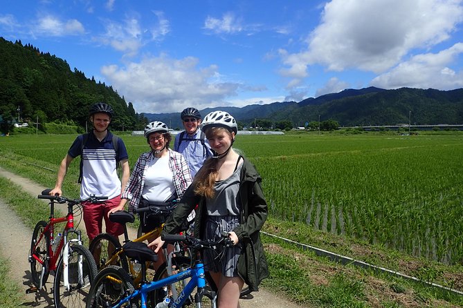 Private Afternoon Cycling Tour in Hida-Furukawa - How difficult is the 22-kilometer ride?