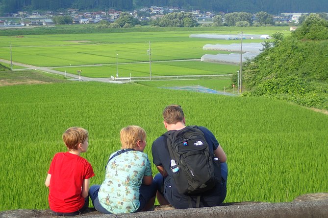 Private Afternoon Cycling Tour in Hida-Furukawa - What is included, and what should you bring?