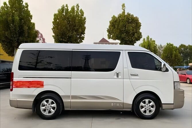Private Airport transfer Kansai Intl. Airport(KIX) to OSAKA CITY - Finding the driver at Kansai International Airport