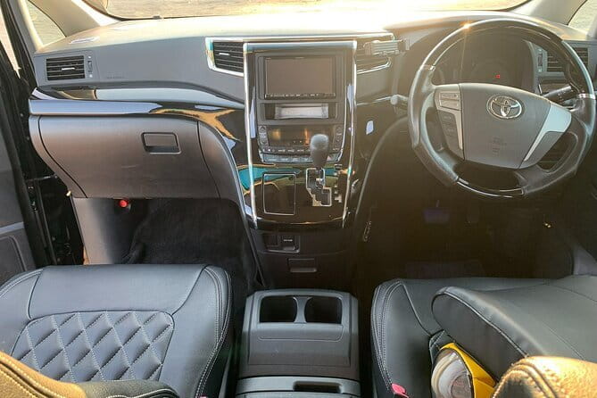 Private Airport transfer Kansai Intl. Airport(KIX) to OSAKA CITY - The ride into Osaka City